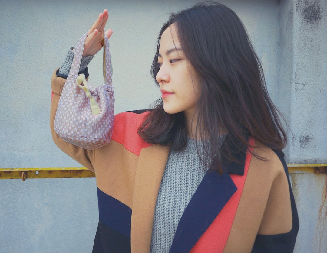 肤色点点便当袋 束口袋吃饭皇帝大(小碗袋) / 化妆包 / 便当袋 / 现货 - 化妆包/杂物包 - 其他材质 金色