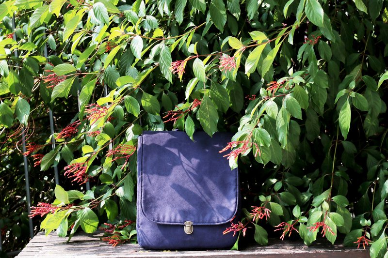 Chez。城市系列 - 后背小姐 - 深邃蓝 x 柠檬黄 - 后背包/双肩包 - 聚酯纤维 蓝色