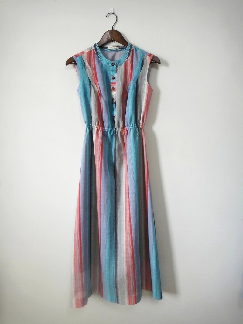 【Addition X Addition_手作．棉麻复古细线条纹．长版洋装】 - 洋装/连衣裙 - 其他材质 