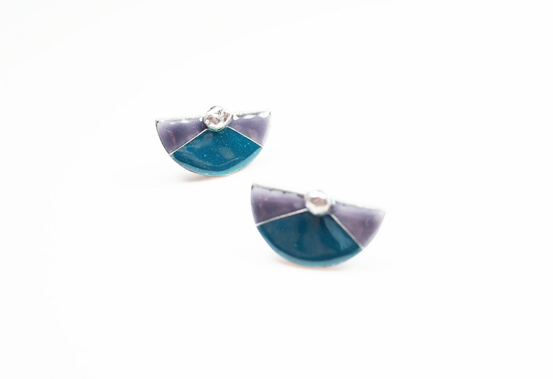 Handmade Enameling Earrings银珠复古扇形掐丝珐琅耳环(纳户色) - 耳环/耳夹 - 其他金属 蓝色
