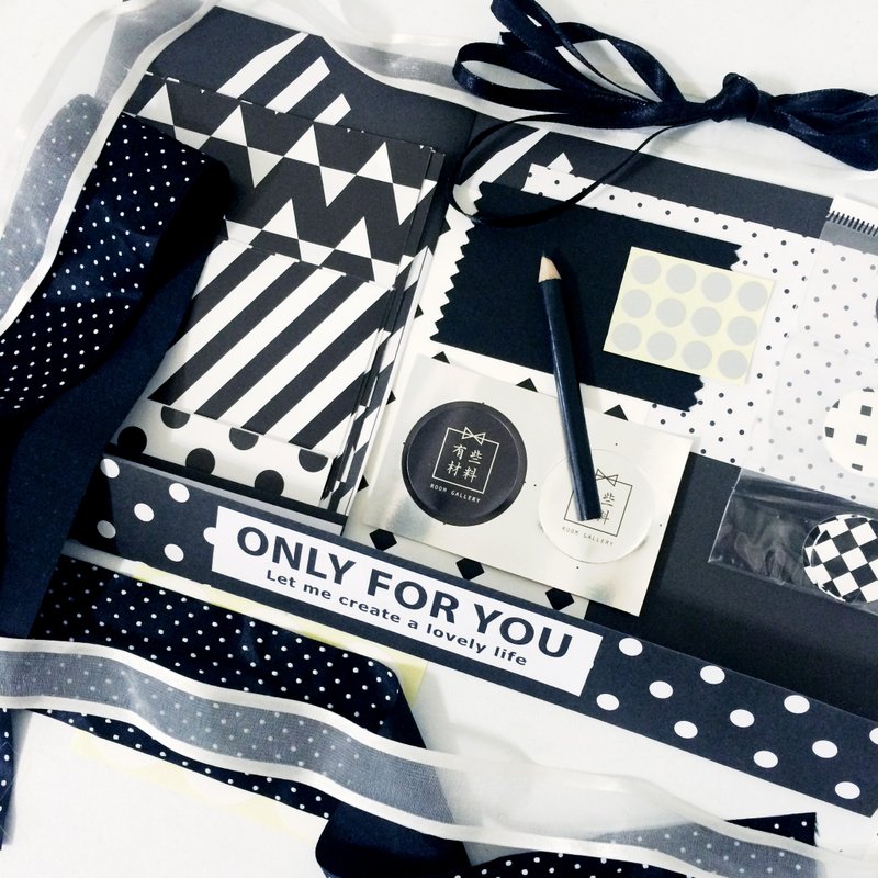 包装材料 / 黑白低调款 - 卡片/明信片 - 纸 黑色