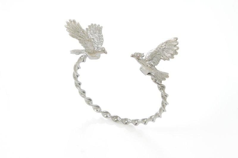 Cockatoo Bangle - black ruthenium - 手链/手环 - 其他金属 黑色