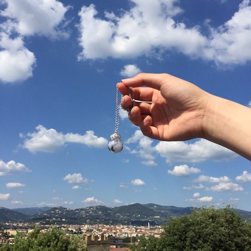 黑白羽毛玻璃泡泡项链 - 颈链 - 玻璃 黑色