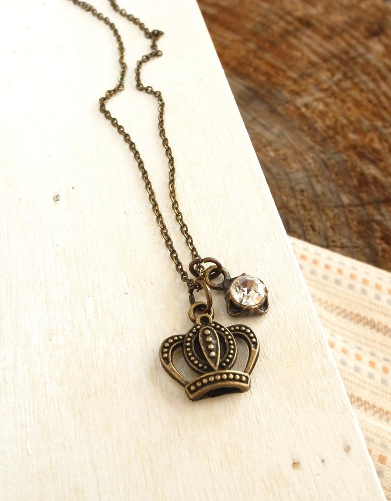 。复古色调图腾ｘ简单钻。古铜系短链。小图案 - 项链 - 其他金属 金色