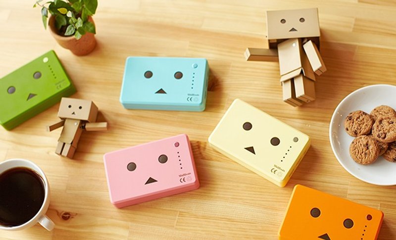 日本cheero阿愣行动电源10400mAh [DANBOARD Version／FLAVORS] 七色选择 - 充电宝/传输线 - 塑料 多色