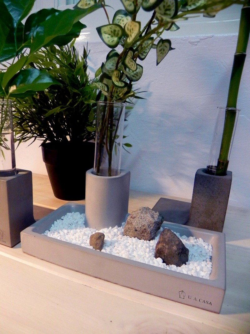 【U. A. 微风景】- 映心园 - 植栽/盆栽 - 水泥 灰色