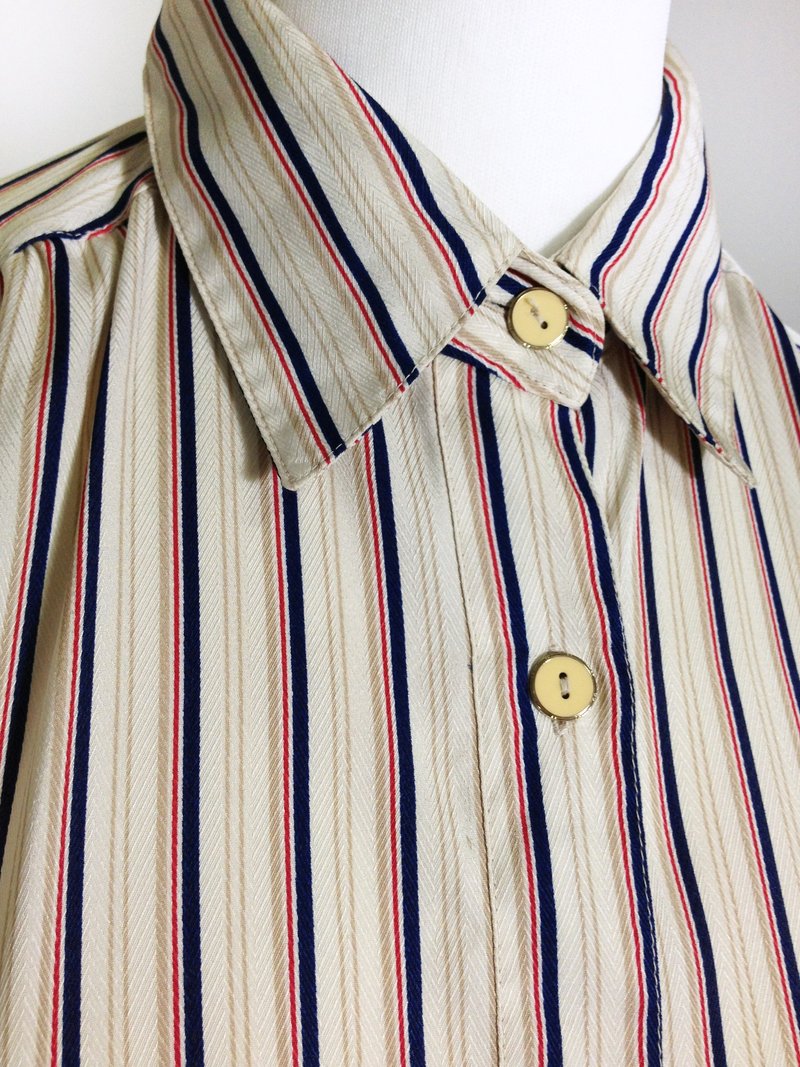 乒乓古着 [ 古着衬衫/ 法国风织纹条纹古着衬衫 ] 国外带回 优质精选 VINTAGE - 女装衬衫 - 其他材质 多色