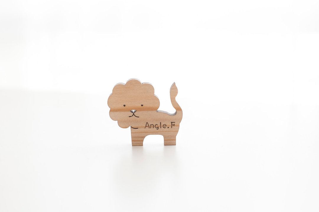 定制化礼物原木浅色造型木片 - 澎澎狮  Customize Original wood - 其他 - 木头 橘色