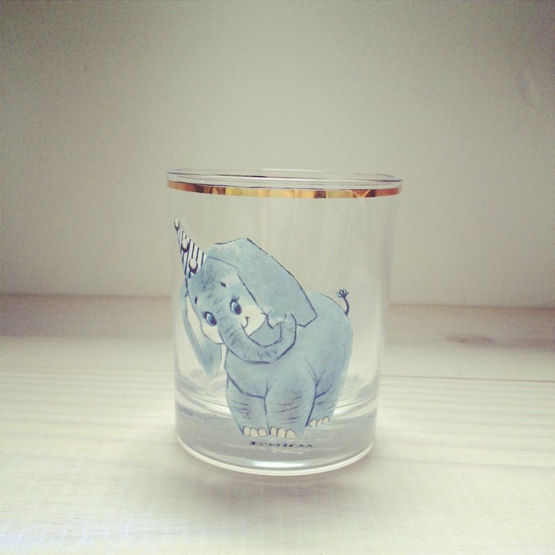 可爱大象图案玻璃杯 - 茶具/茶杯 - 玻璃 金色