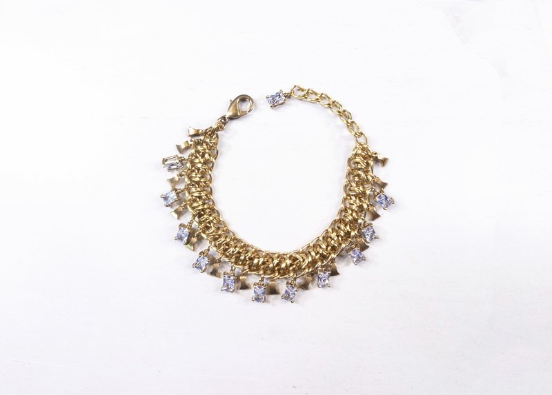 圓氐  典雅女伶  裙摆摇摇编织方型锆石手链  手工复古黄铜 - 手链/手环 - 铜/黄铜 金色