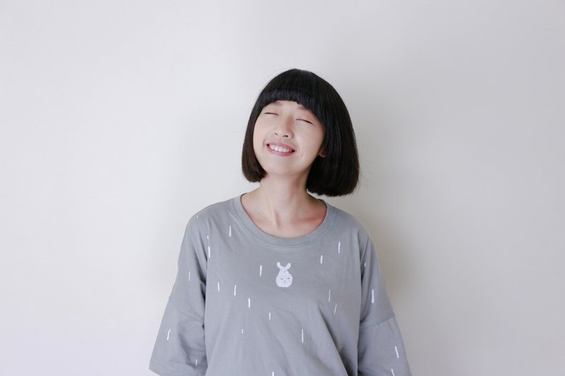 绒毛富贵 六分袖薄T-shirt - 女装 T 恤 - 棉．麻 灰色