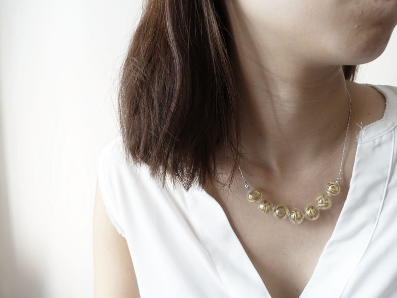 【出清品】简约透明点线泡泡玻璃珠项链 / 颈链 - 姜黄 - 颈链 - 其他材质 黄色