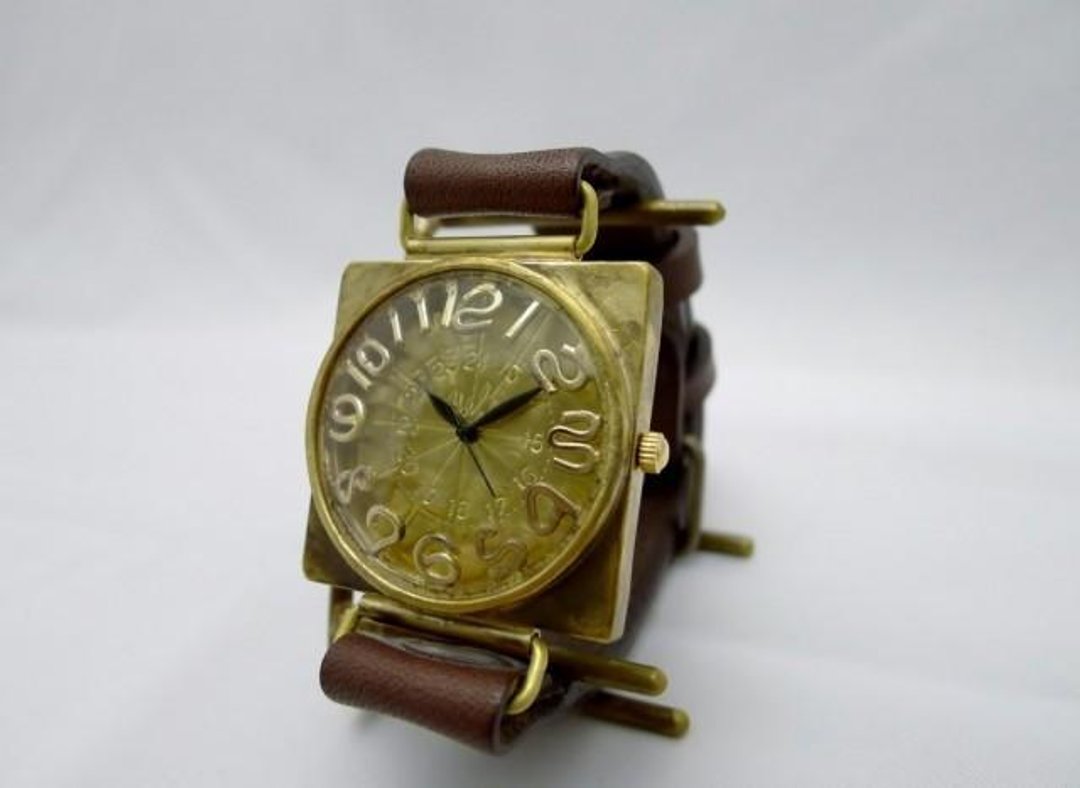 CUBE-JB5 HandCraftWatch JUMBOBrass 36mm Square Floating Index (JUM94A GD / BR) - 女表 - 铜/黄铜 金色