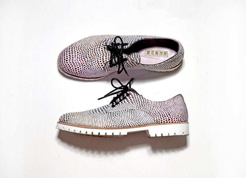 爱花手工德彼鞋-彩色渐变点点布 - 男款休闲鞋 - 其他材质 多色