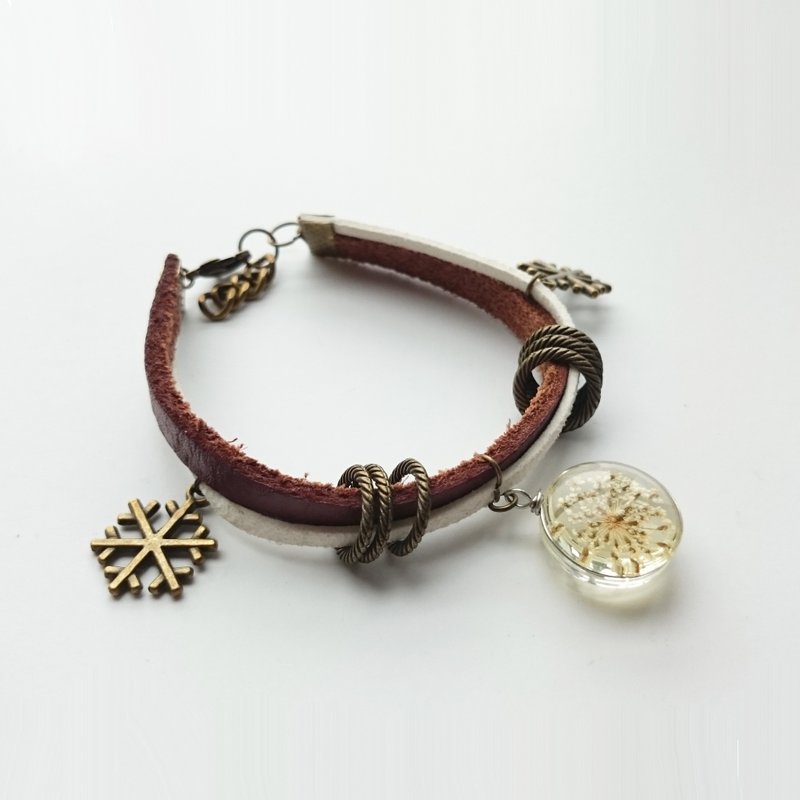 森林系白雪玻璃押花手绳 - 手链/手环 - 玻璃 白色