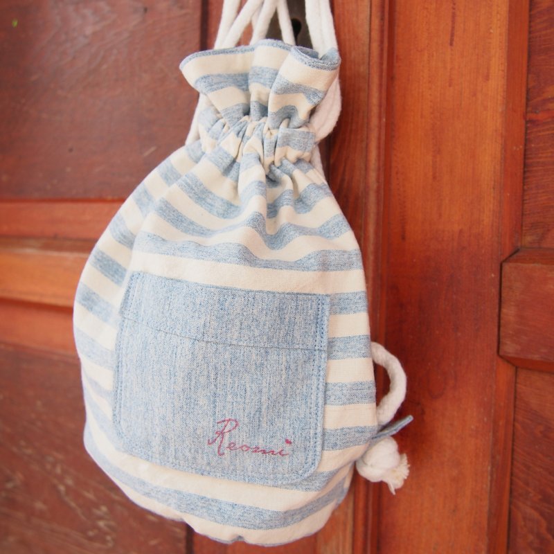 条纹后背袋-小人版 - 束口袋双肩包 - 其他材质 蓝色