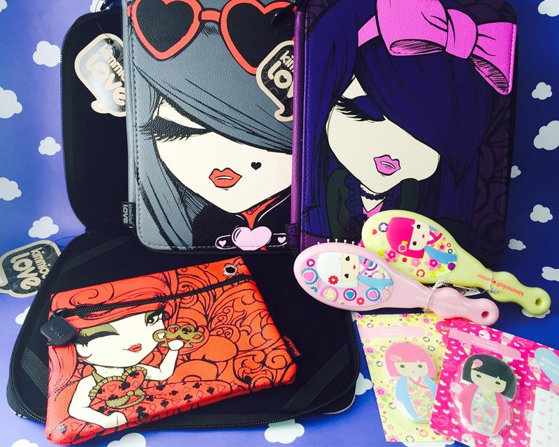 (D)爱旅行: 包类, Ipad套, 梳子+摩甲板等 - 其他 - 其他材质 粉红色