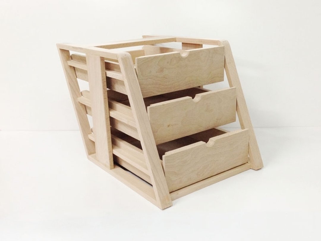 斜塔文件盒 - 收纳用品 - 木头 金色