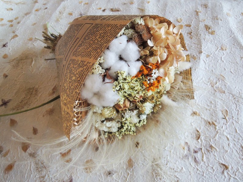 微甜圈 手作 旅行里的花花风景 干燥大花束 干燥 大花束 干燥花束 新娘花束 婚摄 道具 - 植栽/盆栽 - 其他材质 黄色