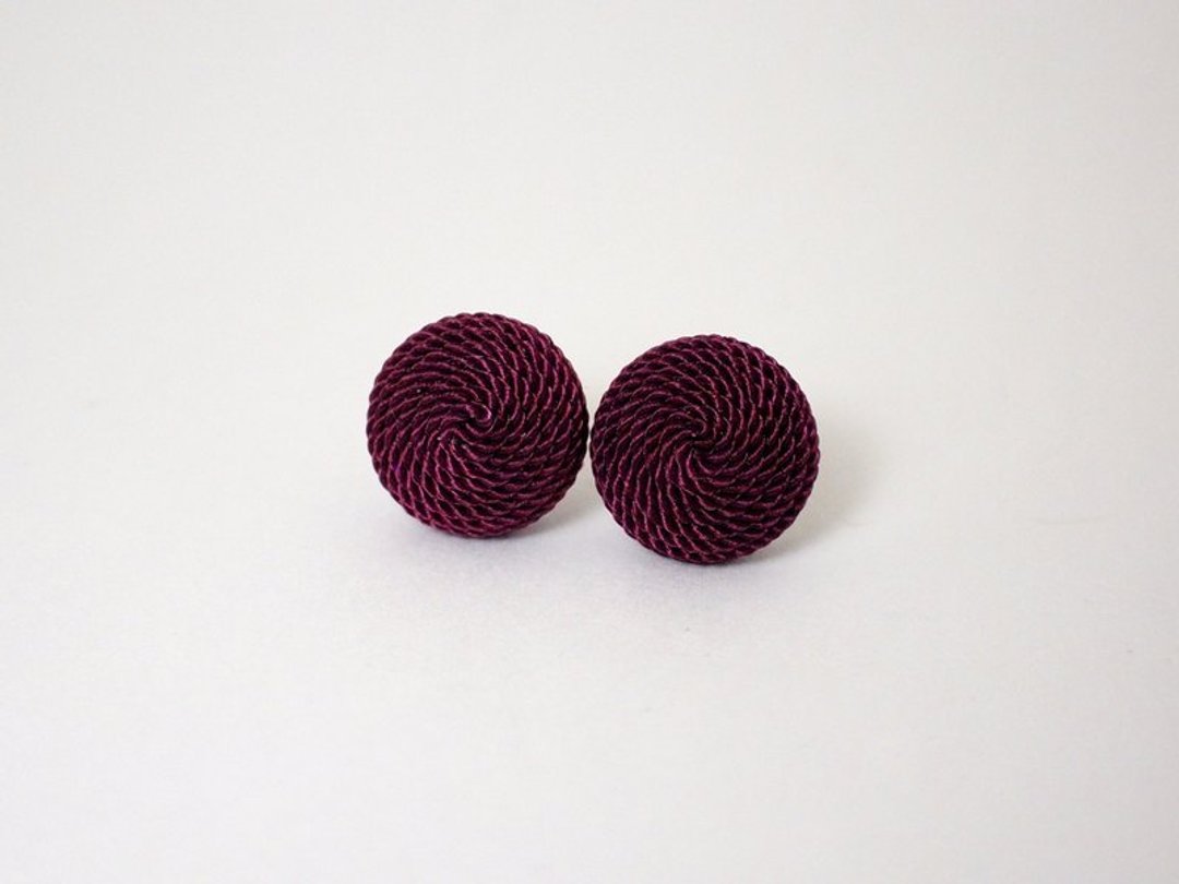 Circle dot 紫罗兰 耳针耳环 190 - 耳环/耳夹 - 塑料 紫色