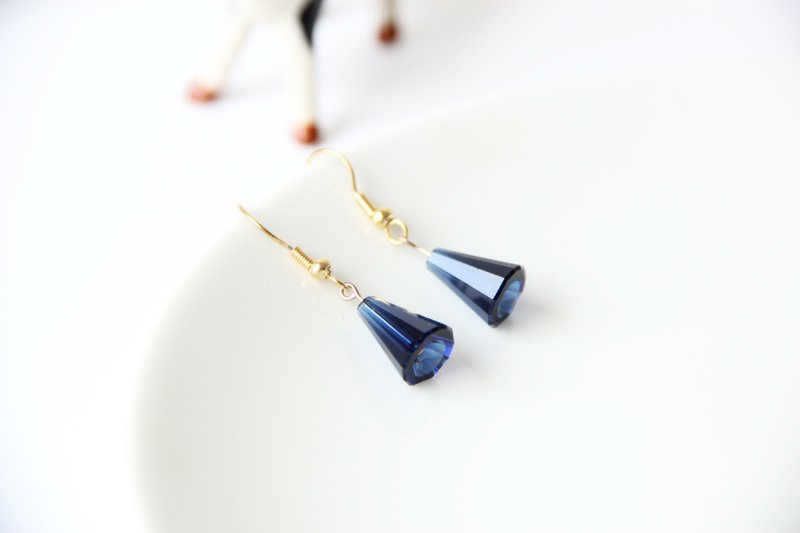 这个秘境 / 寂寞冰山 - 耳环 - 耳环/耳夹 - 其他材质 蓝色