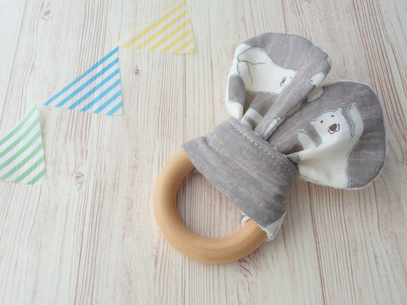 Wooden Teething Ring.Organic Wooden Ring,Handmade,Sensory Toy,Natural Maple Wood,Polar Bear,Boy,Girl - 玩具/玩偶 - 木头 咖啡色