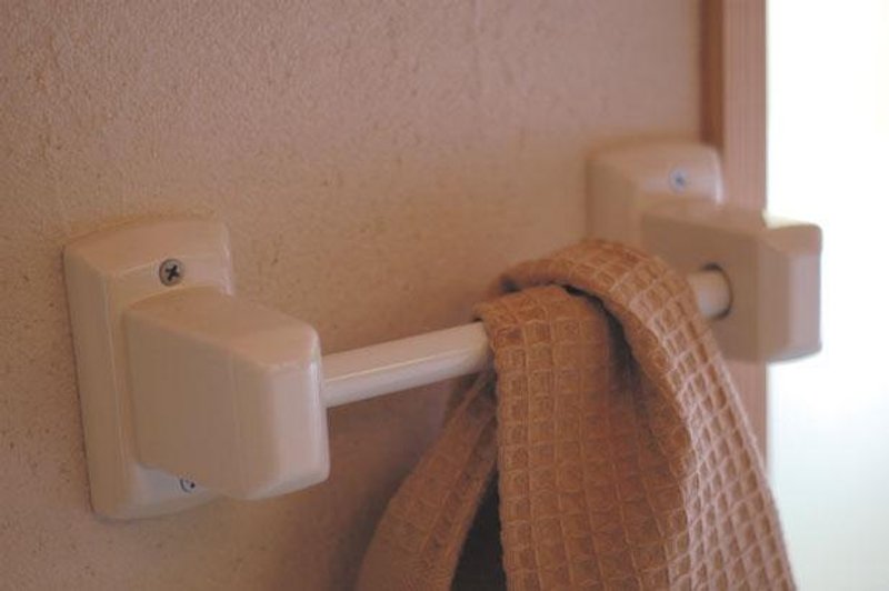 日本 仓敷意匠 瓷器毛巾架 S - 摆饰 - 其他材质 白色