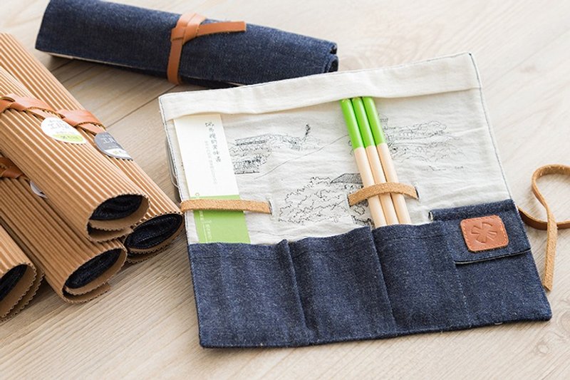 安平古堡手作温感工具袋 - 铅笔盒/笔袋 - 其他材质 蓝色