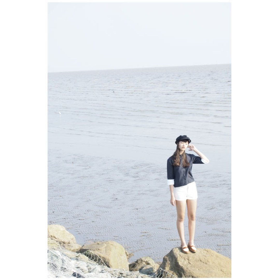ManiMina Rib Edge Sleeves Shirt - 女装衬衫 - 其他材质 