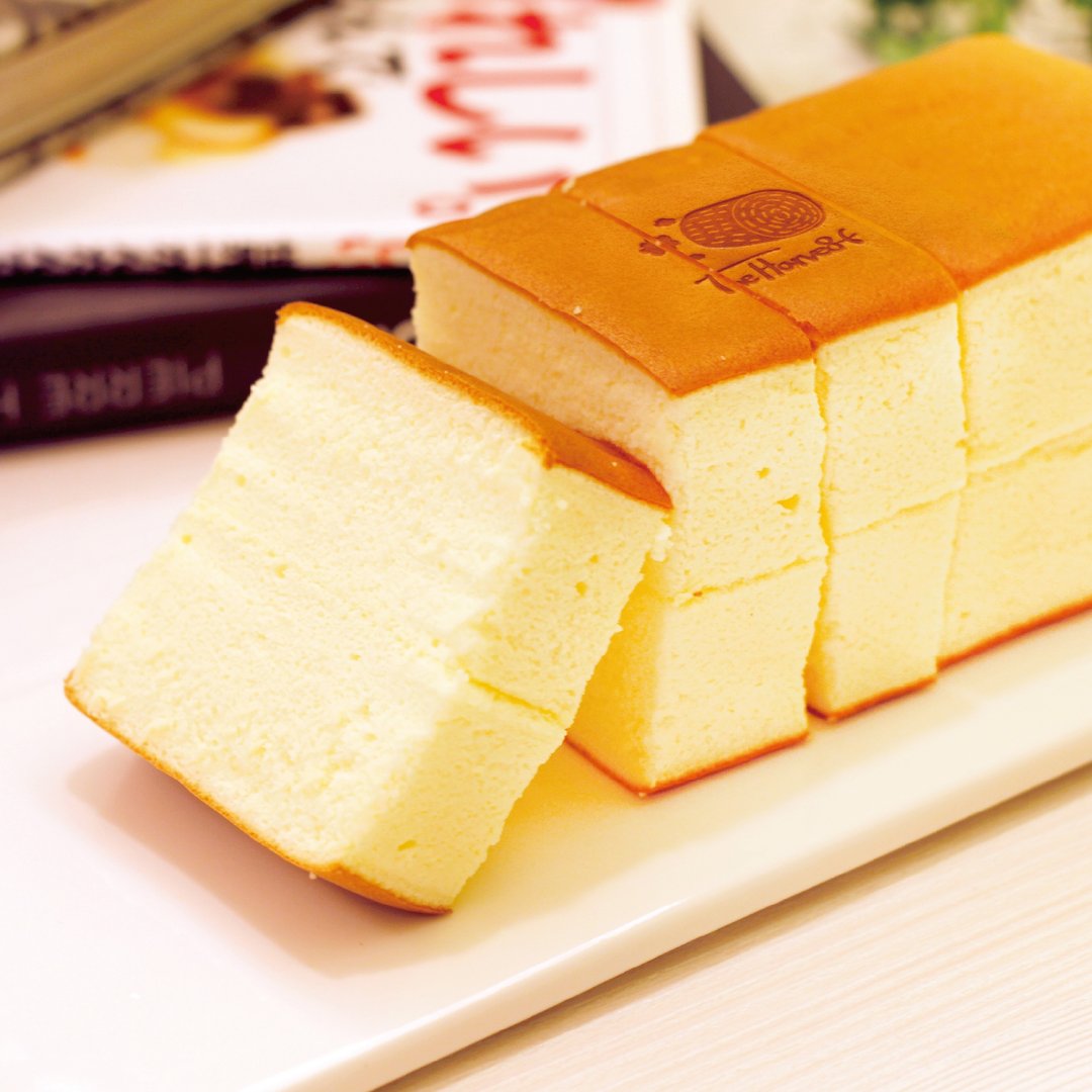 ★ 长条豆豆飞乳酪 ★7盒一组 【 The Harvest ∞ 麦田⊙ 法式甜点 】完美比例 非基因改造有机豆浆 X 轻乳酪蛋糕 ~麦田。豆豆飞乳酪 Fly Cake ~入口即化唷! 进口顶级乳酪，比阿默、RIKURO老爷爷蛋糕还好吃 !! 弥月最佳礼盒 !! - 蛋糕/甜点 - 新鲜食材 黄色