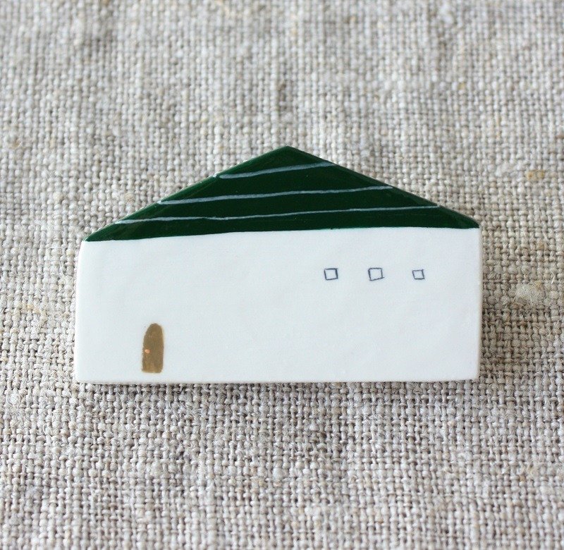 Home brooch - 胸针 - 粘土 绿色