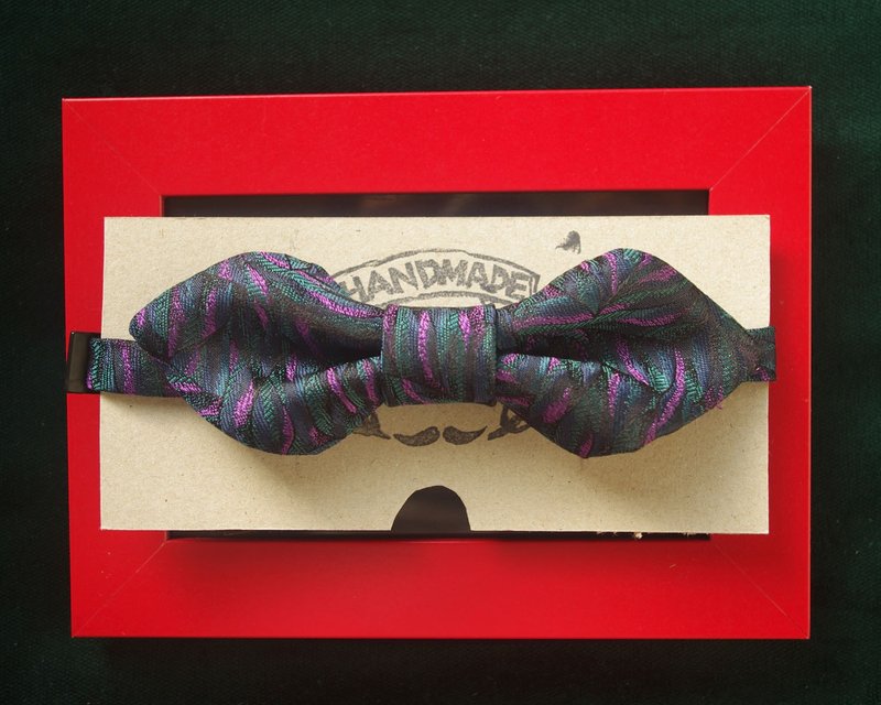 Papa's Bow Tie- 古董布花领带改制手工领结-莫斯科绅士Moscow gentleman-紫-宽版圣诞礼物 - 领带/领带夹 - 其他材质 紫色
