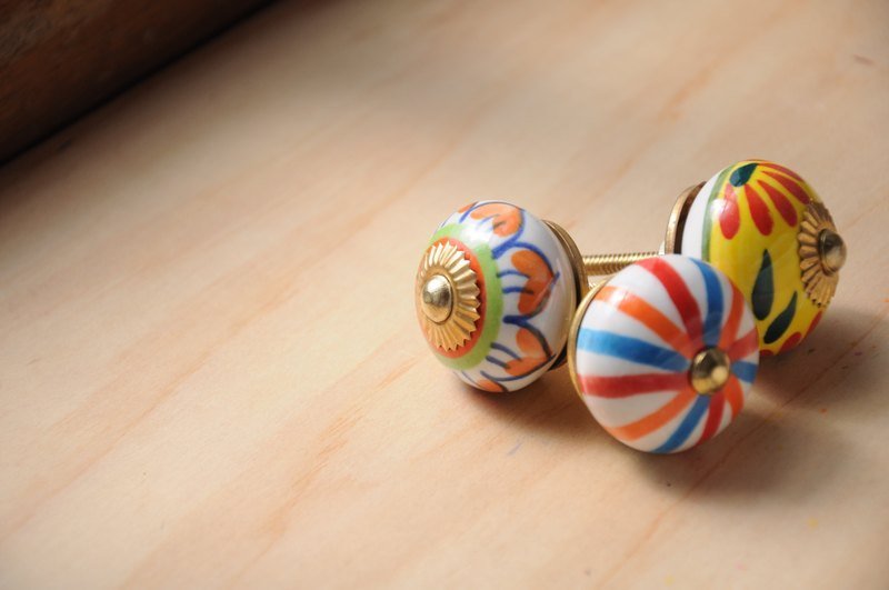 英式手绘陶瓷手把 门把 ( 仅存橘红蓝条纹一件 ) - 花瓶/陶器 - 其他材质 多色