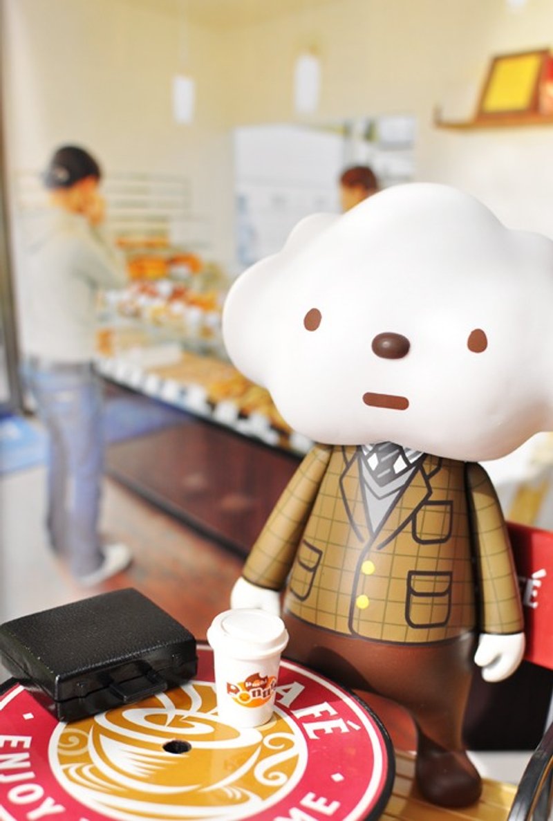 【香港FLUFFY HOUSE】西装云先生公仔娃娃(Cloud in Suit) ★现货(最后乙组) - 玩偶/公仔 - 塑料 咖啡色