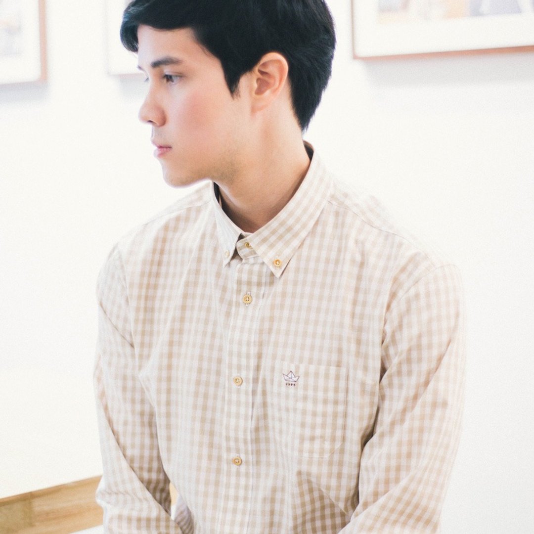 Men shirt: Slim-Button down collar - 男装衬衫 - 棉 卡其色