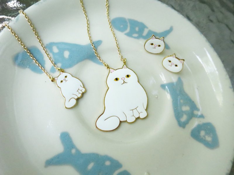 波斯猫 手作长版项链 - 项链 - 其他金属 白色