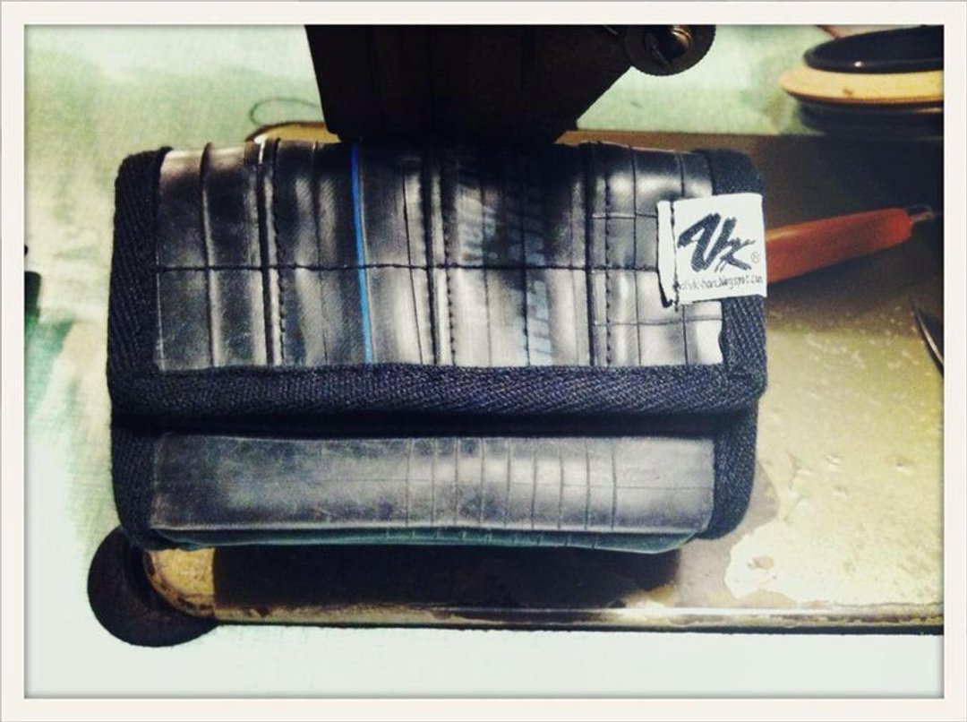 内胎零钱包/钥匙.卡片包/随身小物包 Bicycle tube pouch - 零钱包 - 防水材质 黑色
