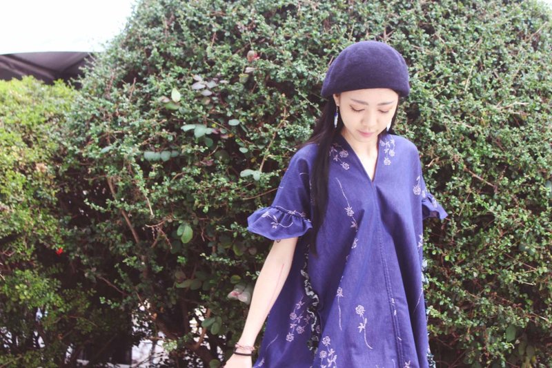 Fairy Farm Factory-手工服装系列The F几何方形三角形圆形版型构成设计深蓝色玫瑰牛仔丹宁洋装 - 洋装/连衣裙 - 其他材质 蓝色