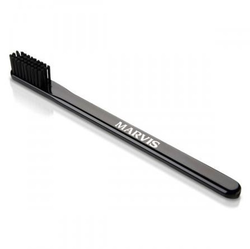 MARVIS 牙刷 Toothbrush -附透明盖 - 香薰/精油/线香 - 其他材质 黑色