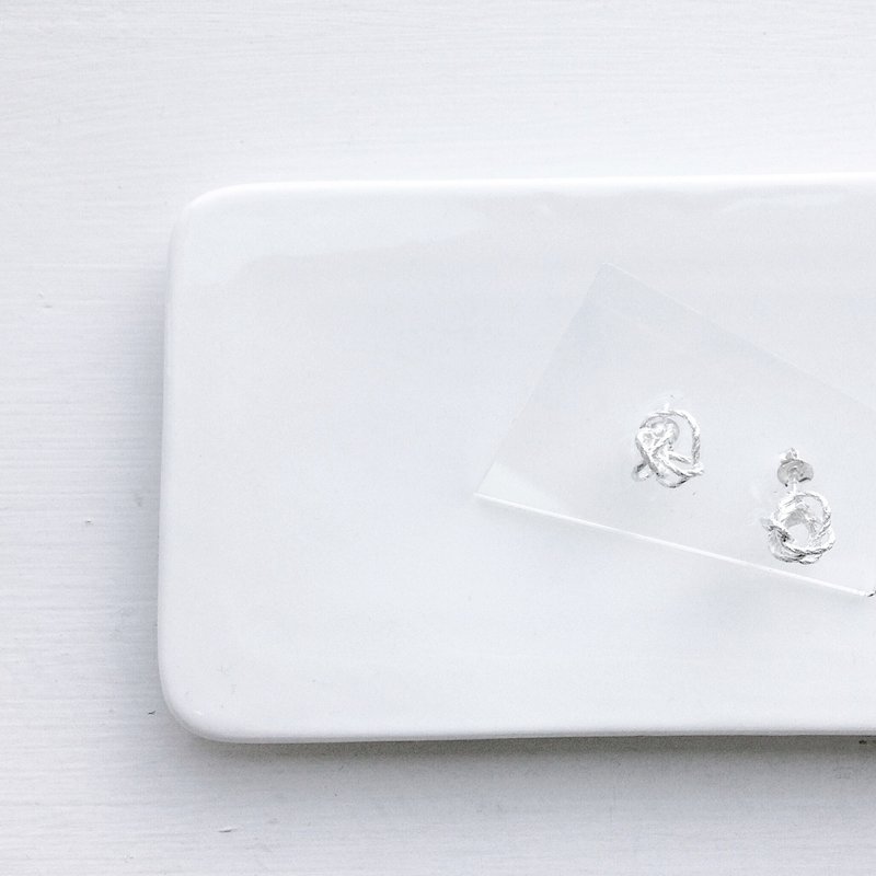 ▪ Rope earring ▪ 绳子系列 纯银耳环 ▪ - 耳环/耳夹 - 其他金属 白色