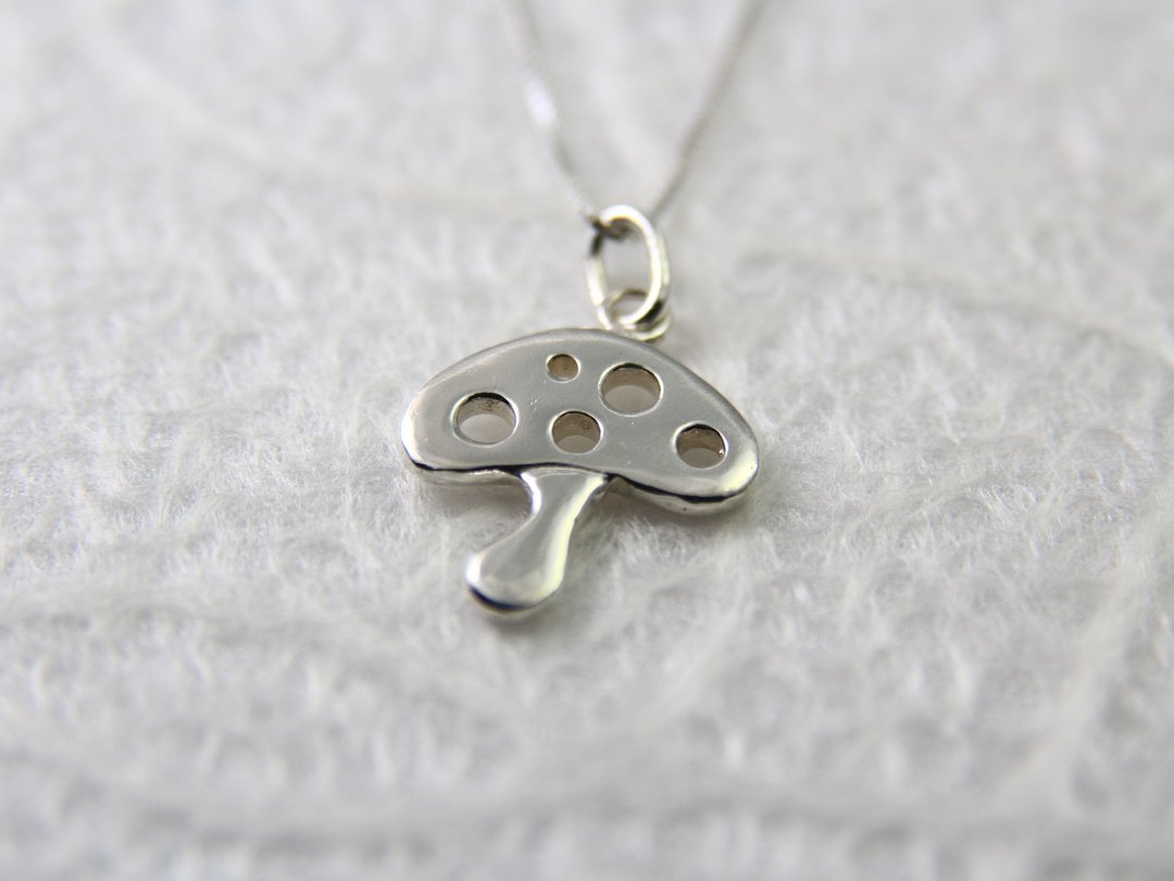 【神奇蘑菇】蘑菇项链 / 纯银项链 / Sterling Silver Mushroom - 项链 - 纯银 银色