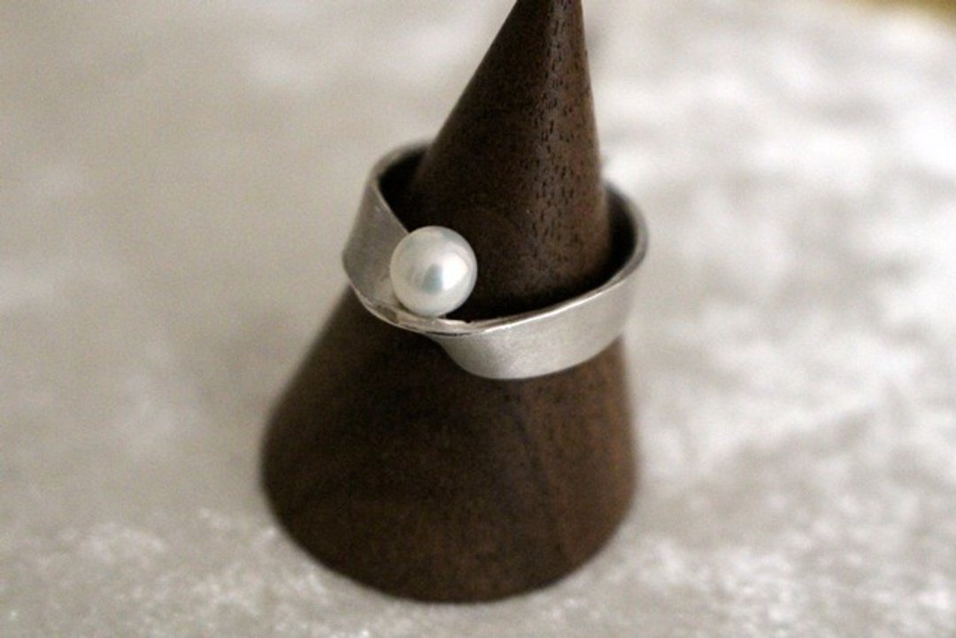 Infinity ring 1 (Silver color) - 戒指 - 其他金属 灰色