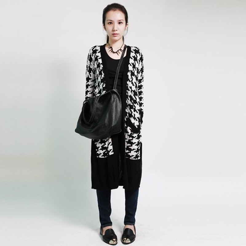 Passion 中方包黑色 手提/肩背/斜背 - 侧背包/斜挎包 - 真皮 黑色