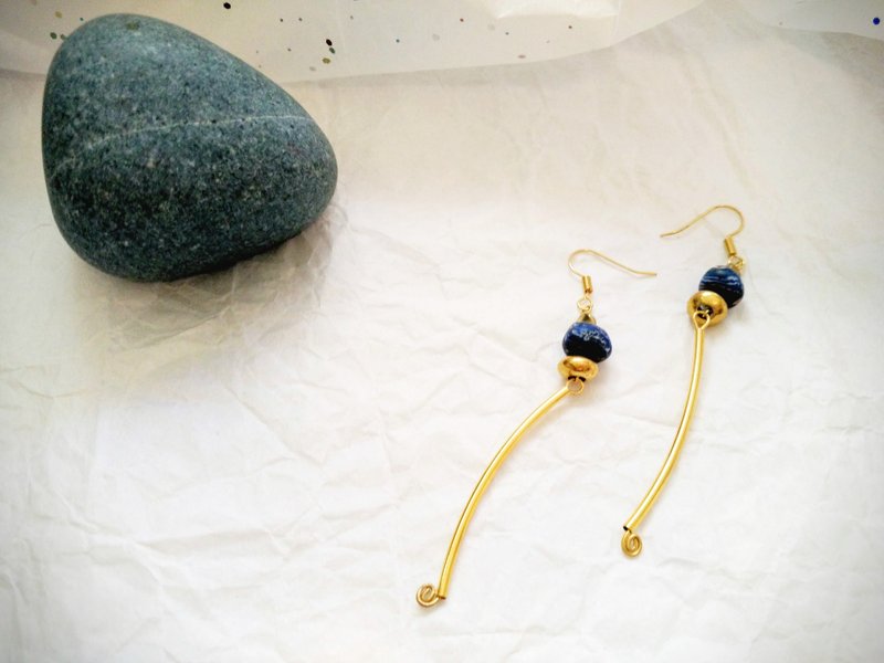 Fallin Love恋上琉璃珠耳环 - 耳环/耳夹 - 其他材质 橘色