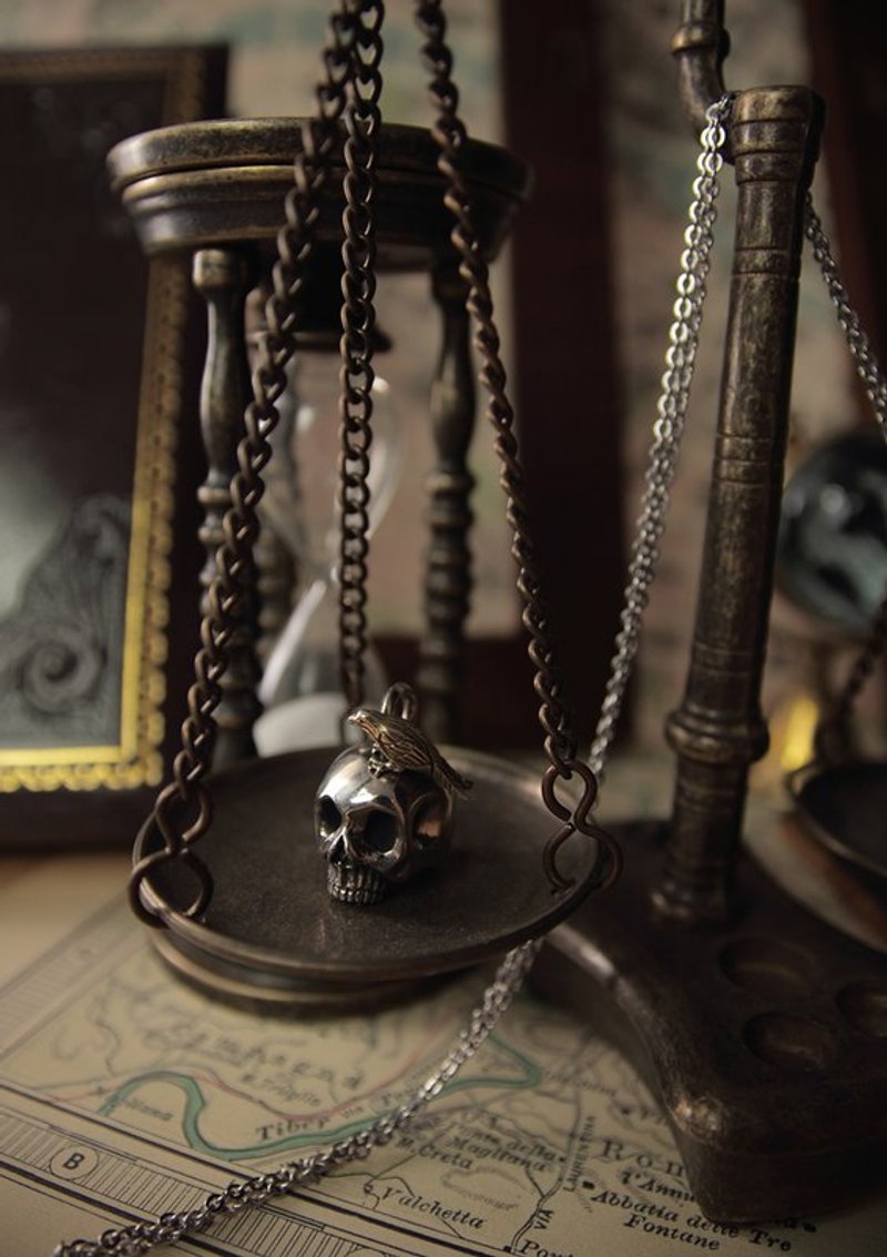 Recovery / Skull with bird Pendant / 骷髅与鸟坠链 - 项链 - 其他金属 