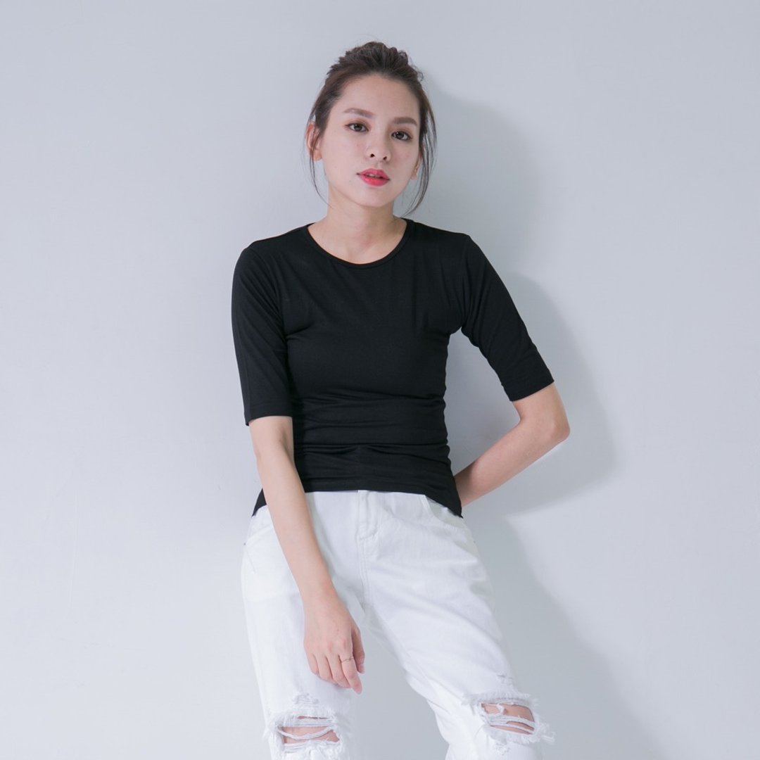 SU:MI said Normcore 五分袖合身圆领上衣_5SF005_黑 - 女装上衣 - 棉 黑色