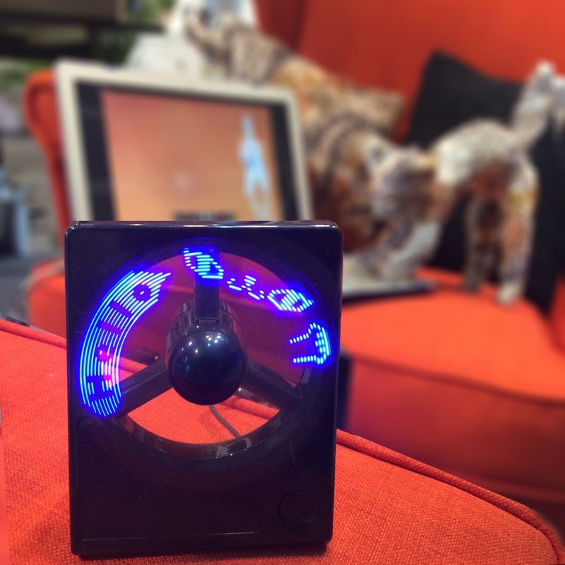 光扇队-让风使者为你传达消息! LED风扇 - 其他 - 其他材质 黑色