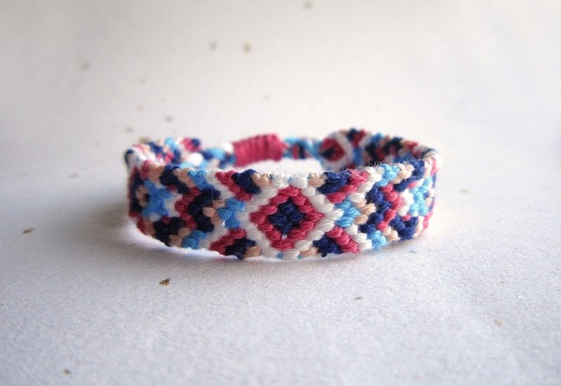 异想世界 幸运绳编织手环 (可选色) - 手链/手环 - 棉．麻 多色