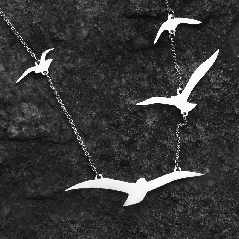 【假日惊喜包】Teesy Necklace_海鸥 项链 - 项链 - 其他金属 金色
