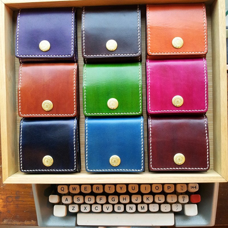 手工皮件 / 限量手缝零钱包  ~超夯马卡龙 海洋蓝     ** isni手作り革专门店** - 零钱包 - 真皮 蓝色